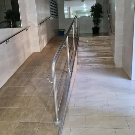 Bonito Piso Cerca De La Playa Málaga